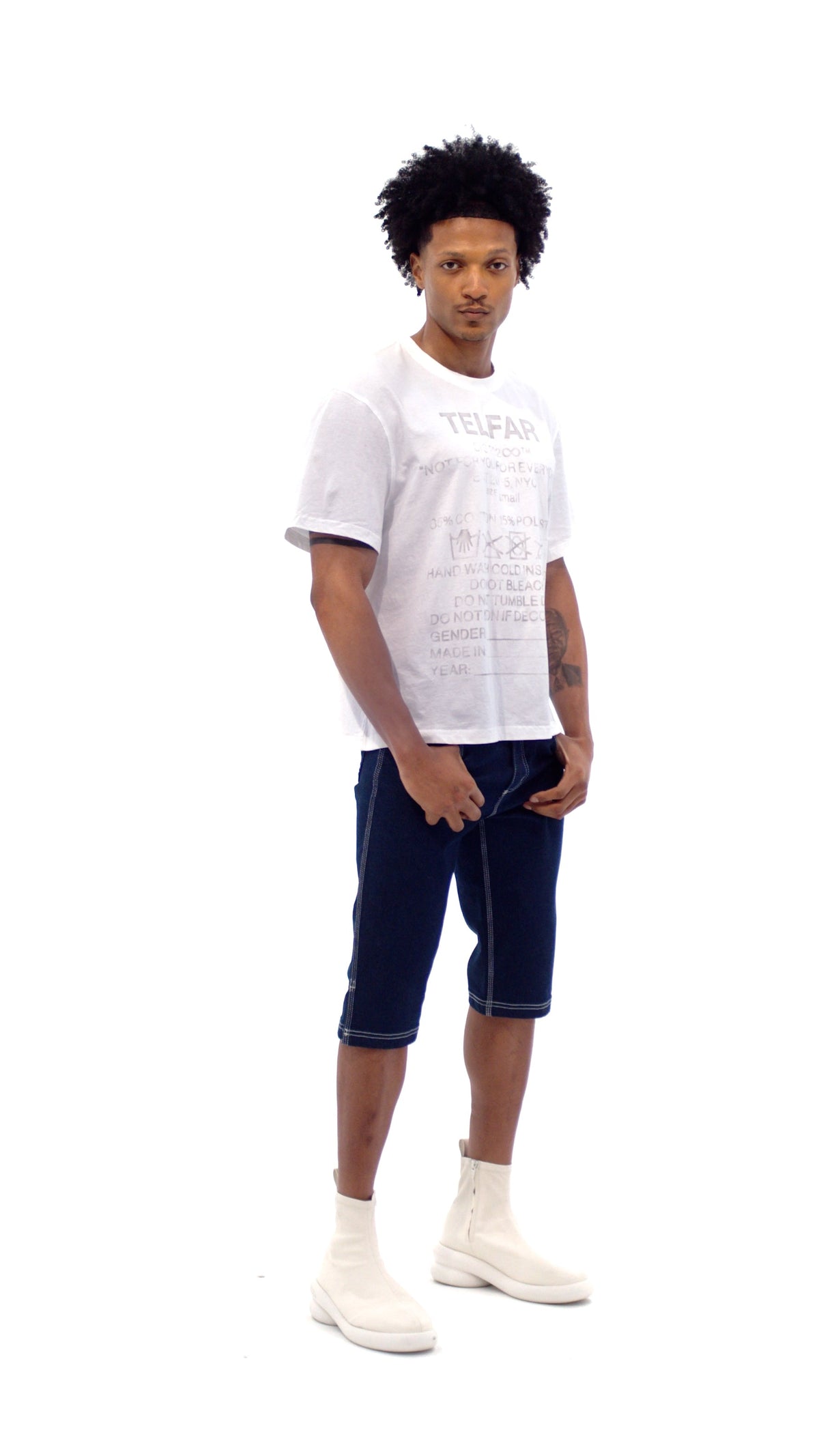 202Infi Basic T - White - Tops & T-Shirts
