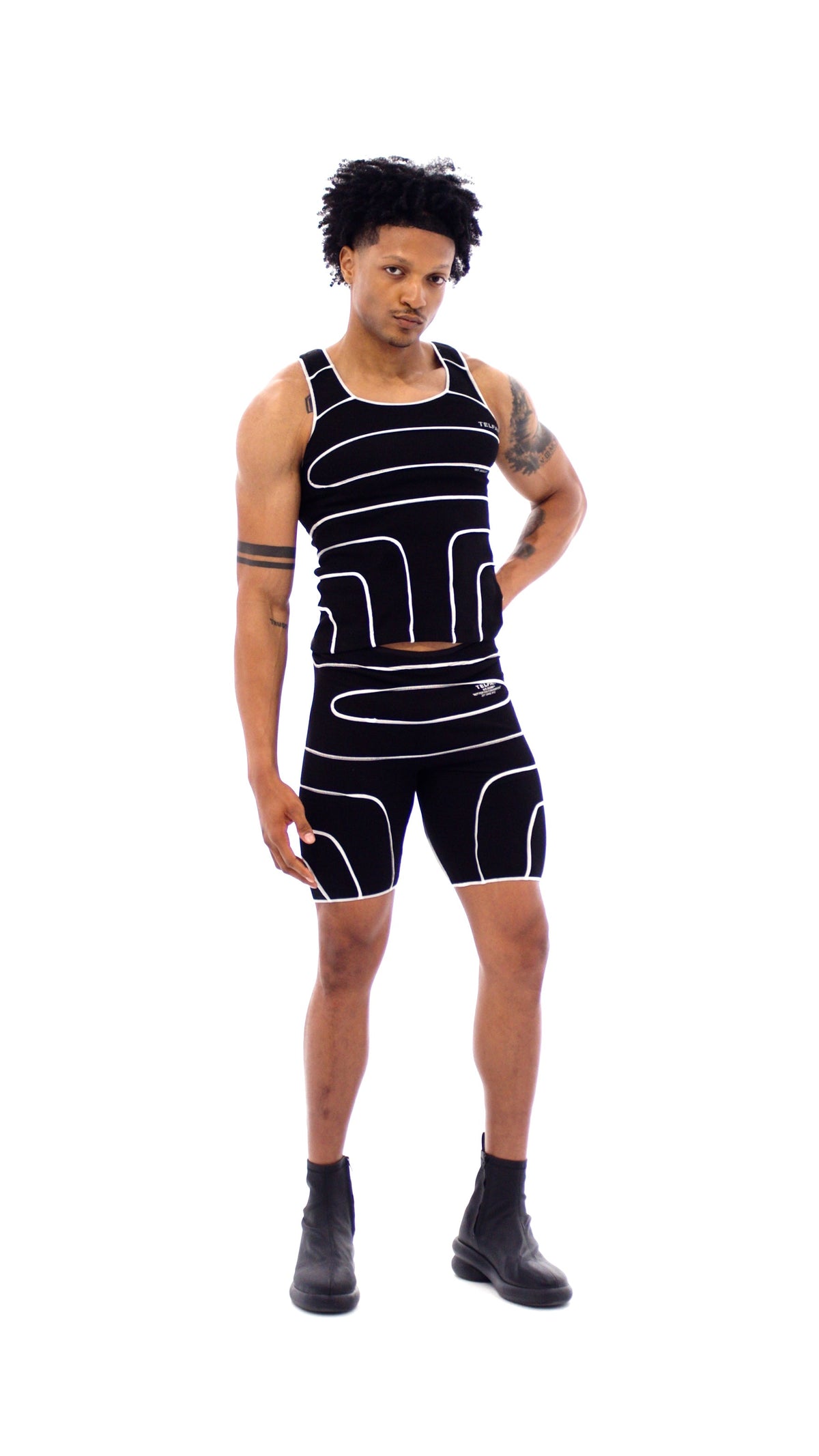 Logo Rib Short - Black - Pants & Shorts