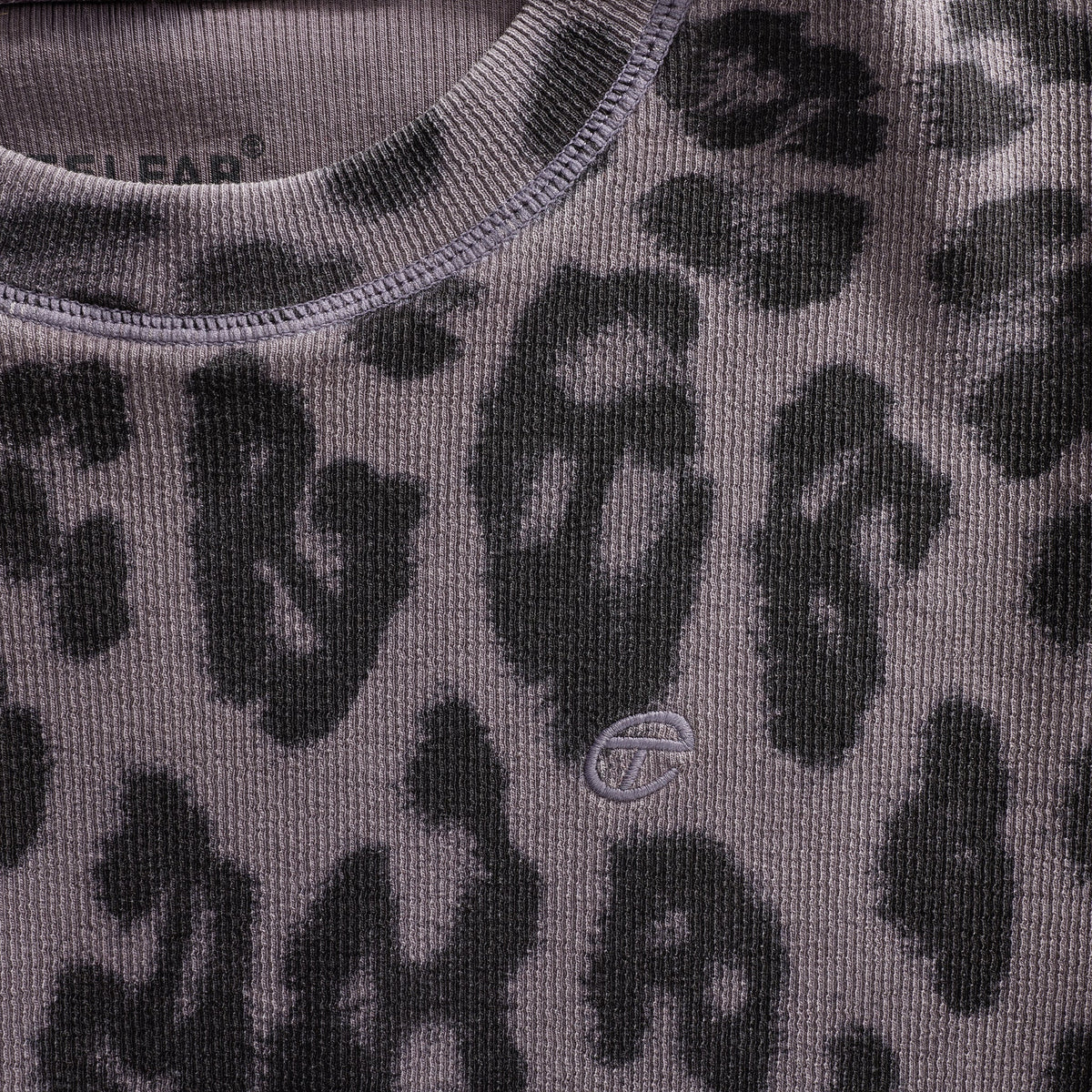 Leopard Thumbhole - Grey - Tops & T-Shirts