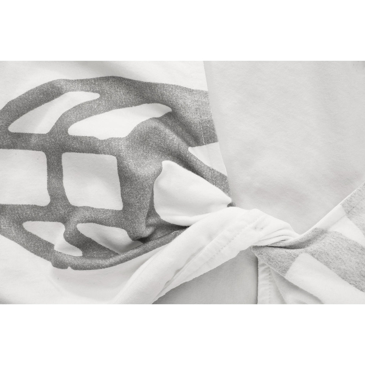 Twist T - Natural White - Tops & T-Shirts